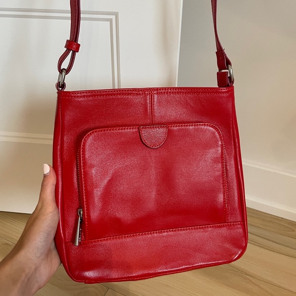 Danier Leather Red Shoulder Bag - Picture 3 of 8